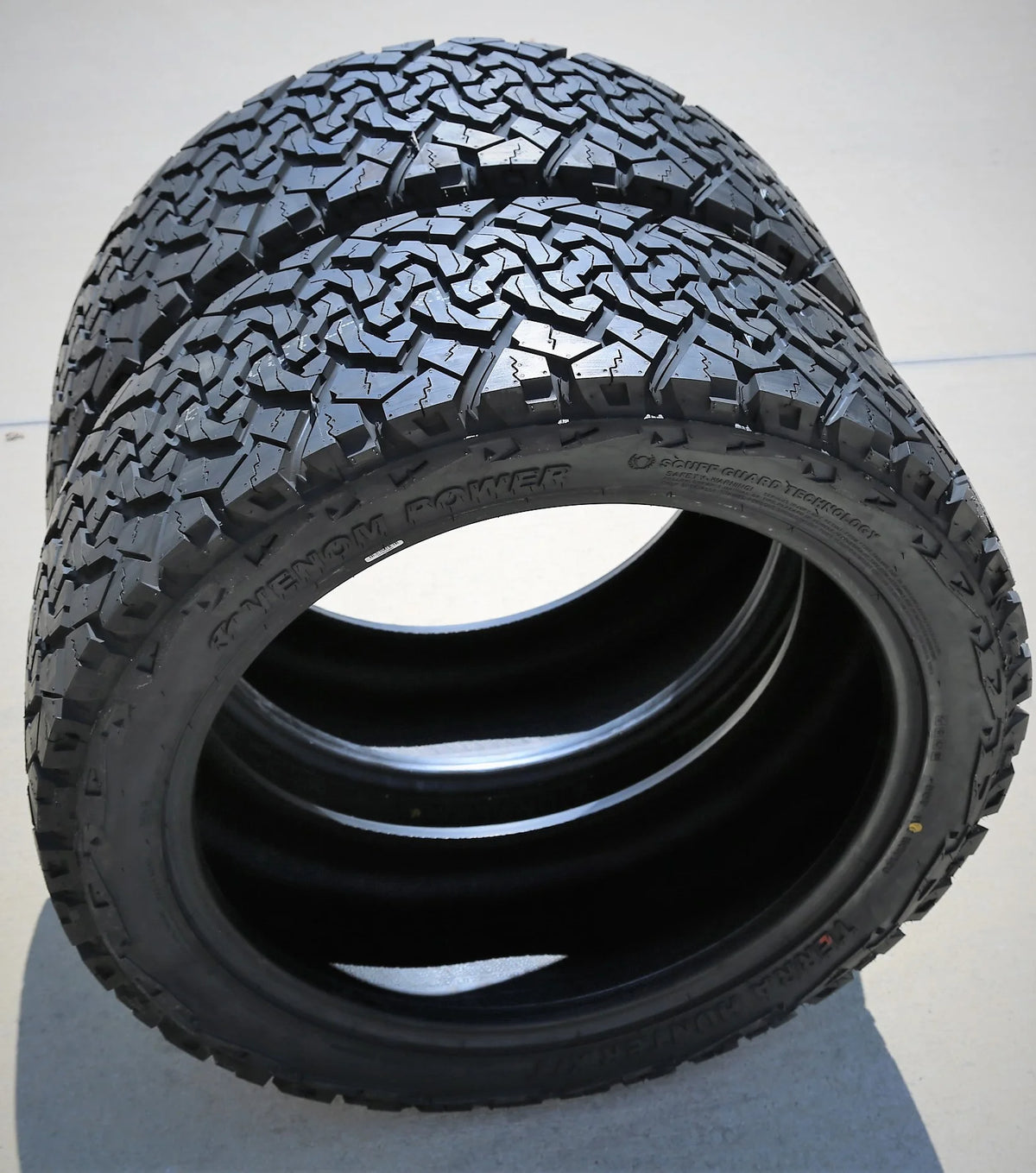 Venom Power Terra Hunter X/T 285/45R22 114T XL Extreme Terrain Tire
