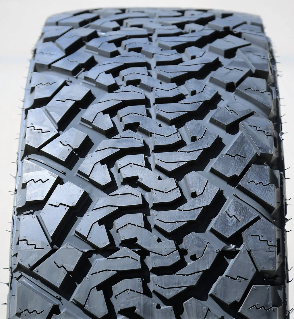 Venom Power Terra Hunter X/T 285/45R22 114T XL Extreme Terrain Tire