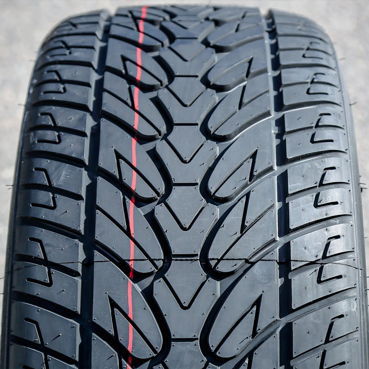 Fullway HS266 285/45R22 114V XL Performance a/S All-Season Tire